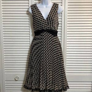 Rabbit Rabbit Rabbit Designs Black and cream dress!!